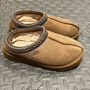 UGG Tasman Chestnut Suede Slip-Ons in used condition